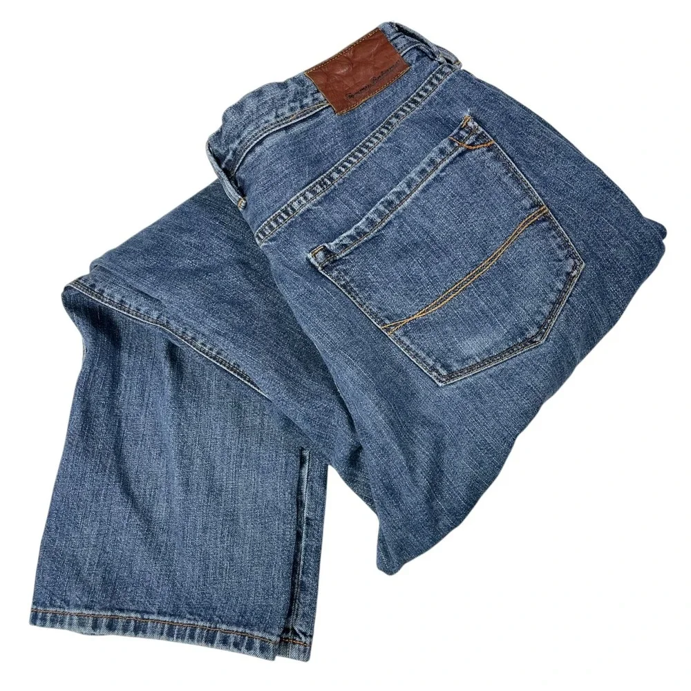 Tommy Bahama 36/30 Blue Jeans Standard Fit Straight Leg Coastal Dadcore 34x30.5